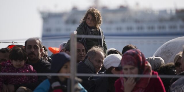 Τουρκία: 3 γυναίκες και 1 νήπιο πνίγηκαν όταν ανατράπηκε πλοιάριο