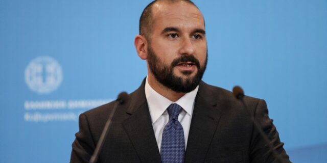 Τζανακόπουλος: Ή θα κάνουμε βήμα προς τα μπρος ή θα γυρίσουμε στα χέρια όσων μας χρεοκόπησαν