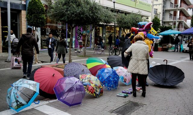 Καιρός: Πού θα βρέξει, πότε θα ανέβει πάλι η θερμοκρασία