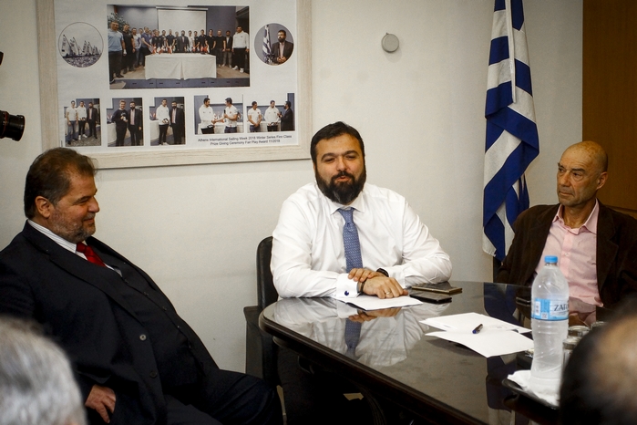 Όταν ο… Μπέος τρύπωσε στη συνάντηση Βασιλειάδη-Superleague