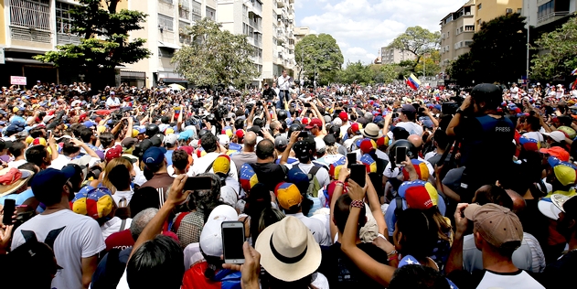 Τα τρία σενάρια για το μέλλον της Βενεζουέλας – Όλα τα ενδεχόμενα πάνω στο τραπέζι