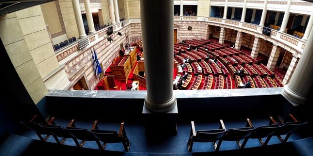 Αποτελέσματα εκλογών 2019: Ποια ηχηρά ονόματα μένουν εκτός Βουλής