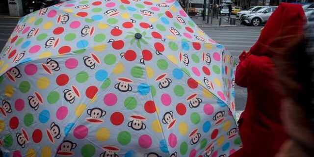 Βελτιώνεται και χαλάει ξανά ο καιρός – Πού θα εκδηλωθούν βροχές και καταιγίδες