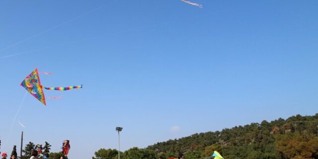 ΔΕΔΔΗΕ: Προσοχή στο πέταγμα των χαρταετών