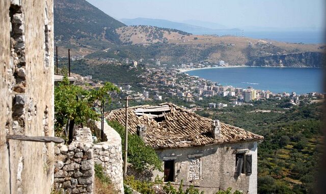 Ο Ράμα απέσυρε από το διαδίκτυο το ΦΕΚ για τις αυθαίρετες κρατικοποιήσεις εκτάσεων Ελλήνων στη Χειμάρρα