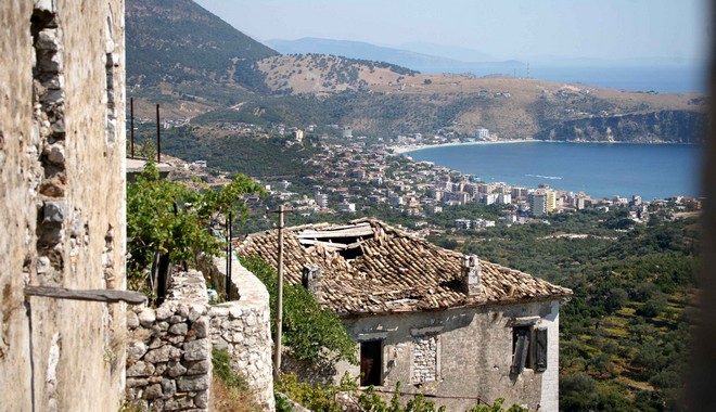 Πρόεδρος Ένωσης Χειμαρριωτών: “Επένδυση ή εθνοκάθαρση” η δέσμευση των ελληνικών περιουσιών;