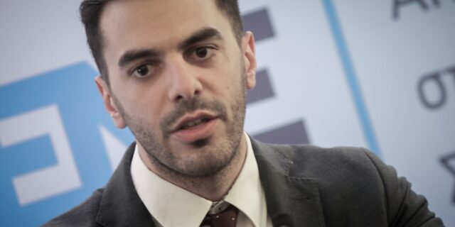 Χριστοδουλάκης: Τα αίτια του διαζυγίου Γεννηματά – Βενιζέλου