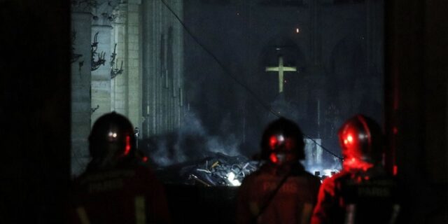 Notre Dame: Κέρδισε η δημοσιογραφία των πολιτών, όχι των καναλιών