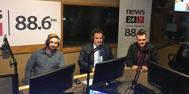 News 24/7 στους 88.6: O Άδωνις Γεωργιάδης απαντά στους ακροατές