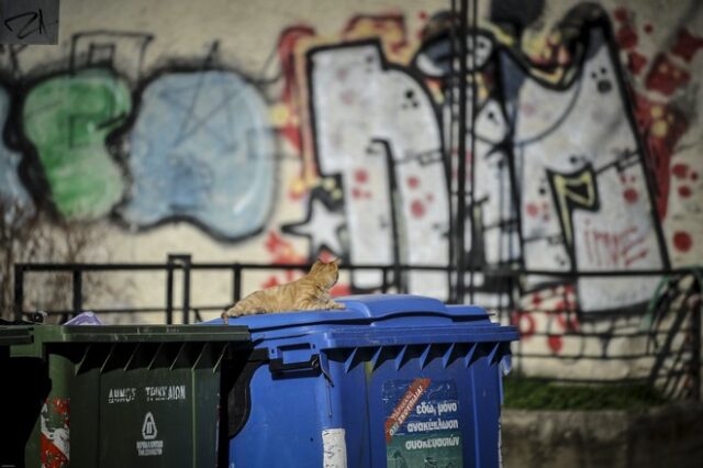 Σε διαλογή στην πηγή για ενίσχυση της ανακύκλωσης προχωρά η Βουλή των Ελλήνων
