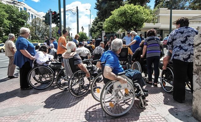 Βαρδακαστάνης: Άστοχη η δήλωση Κυμπουρόπουλου, εξίσου άστοχη και η δήλωση Πολάκη