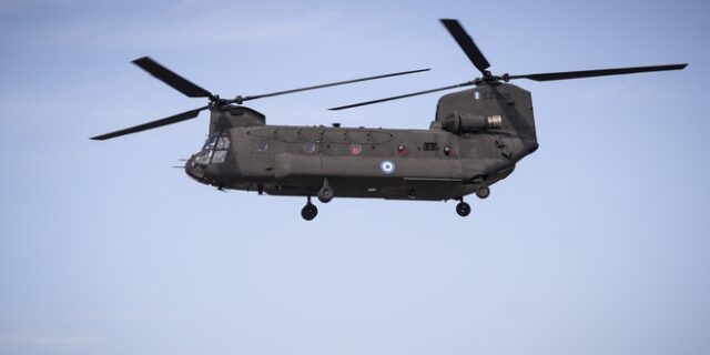 Τουρκικά F-16 παρενόχλησαν το ελικόπτερο που μετέφερε τον Αρχηγό ΓΕΣ