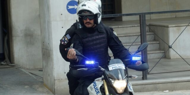 Στα «πράσα» έπιασαν άντρες της Ομάδας ΔΙ.ΑΣ. δύο διαρρήκτες στο Παγκράτι