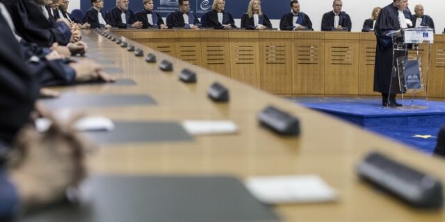 ΕΔΑΔ: Καταδίκη της Ρωσίας για περιορισμούς στην ελευθερία του λόγου