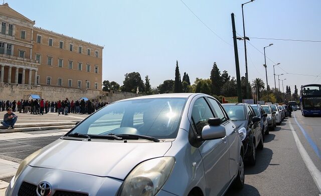 Ξεκινούν οι εξετάσεις των υποψηφίων οδηγών