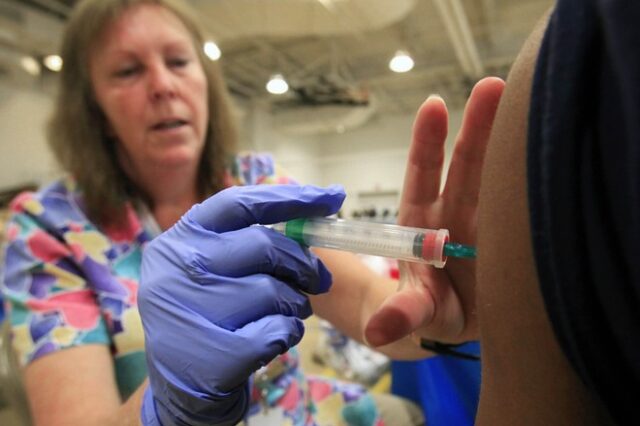 “Life in Balance”: Μύθοι και αλήθειες για τους εμβολιασμούς