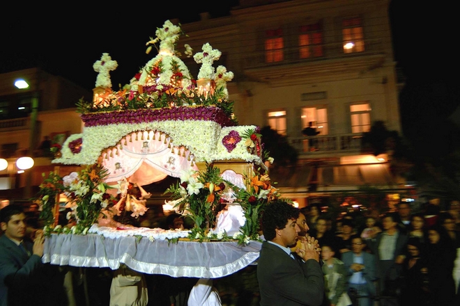 Πώς γιορτάζεται το Πάσχα στα Δωδεκάνησα – Τα ιδιαίτερα έθιμα του κάθε νησιού
