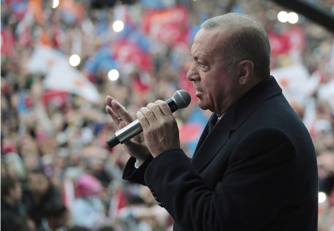Το AKP ζητά νέα καταμέτρηση όλων των ψήφων στην Κωνσταντινούπολη