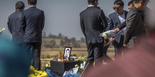 Ethiopian Airlines: Σήμερα τα προκαταρκτικά ευρήματα για τη συντριβή του Boeing