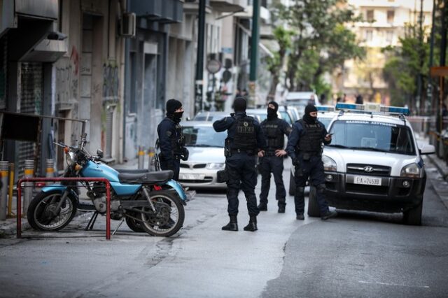 Χτύπησαν 45χρονο στα Εξάρχεια γιατί φορούσε μπλούζα με σύνθημα για την Μακεδονία