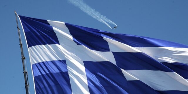 Κρήτη: Δέκα μήνες φυλάκιση σε Γερμανούς στρατιωτικούς για υποστολή της ελληνικής σημαίας