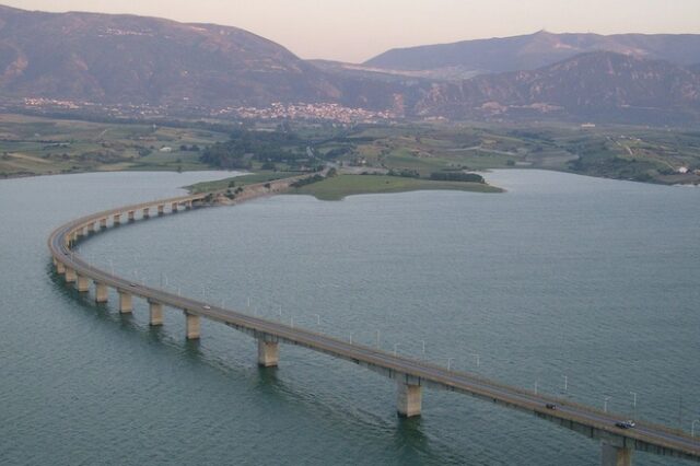 Τραγωδία στην Κοζάνη: Πήγε με ταξί στη Γέφυρα Σερβίων και μόλις έφτασε, πήδηξε