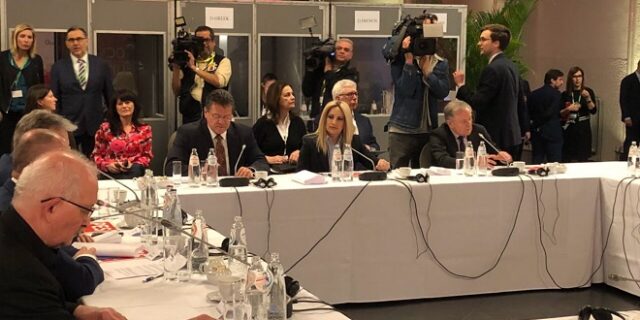 Γεννηματά: Εύλογη παράταση για το Brexit με προϋπόθεση την διενέργεια ευρωεκλογών στην Βρετανία