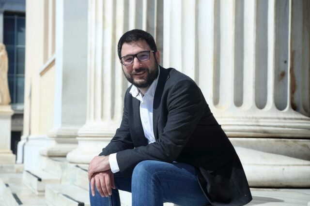 Νάσος Ηλιόπουλος στο Ladylike: ”Αν θέλεις να τα έχεις καλά με όλους, δεν κάνεις για μία τέτοια θέση ευθύνης”