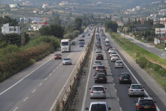 Επιστροφή εκδρομέων του Πάσχα: Συμφόρηση στην Αθηνών – Κορίνθου