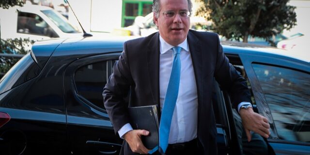 Επίσκεψη Κουμουτσάκου στην Τουρκία για το μεταναστευτικό