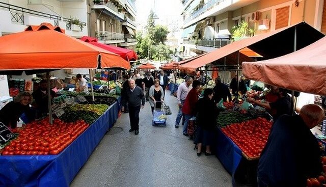 Αγία Παρασκευή: Αιματηρή συμπλοκή σε λαϊκή – Του δάγκωσαν και του έκοψαν το αυτί