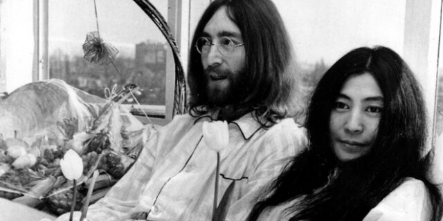 Το αντιπολεμικό κρεβάτι των Τζον Λένον – Γιόκο Όνο στην εκπομπή “Μια χρονιά και έναν καιρό”