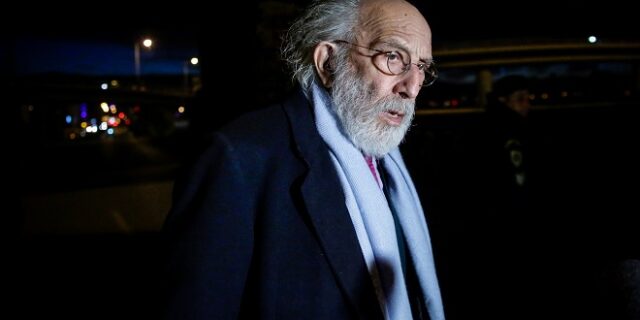 Κατά του Αλέξανδρου Λυκουρέζου οι πρώην εργαζόμενοί του