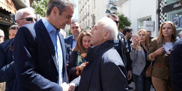 Μητσοτάκης στον Πειραιά: Με ταξιτζήδες κατά της Uber και η αιχμή για Λουράντο