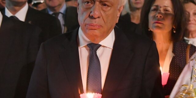 Ευχές για καλό Πάσχα αντάλλαξαν Παυλόπουλος – Ράντεφ