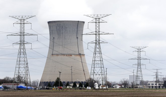 Ουκρανία: Φωτιά σε πυρηνικό σταθμό – Διεκόπη η λειτουργία αντιδραστήρα