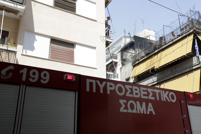 Θεσσαλονίκη: Αναστάτωση από φωτιά σε διαμέρισμα – Ένας τραυματίας