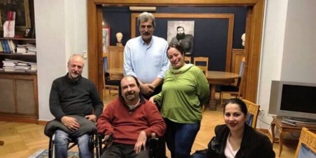 Με τον Πανελλήνιο Σύλλογο Παραπληγικών συναντήθηκε ο Πολάκης