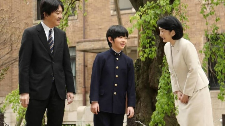 Ιαπωνία: Μαχαίρια βρέθηκαν πάνω στο θρανίο του 12χρονου πρίγκιπα Χισαχίτο