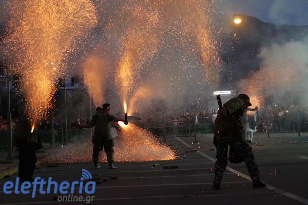 Σαϊτοπόλεμος: Θρήνος για τον Κώστα Θεοδωρακάκη – Κοριτσάκι γλίτωσε ξυστά από σαΐτα