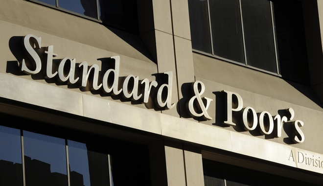 Standard & Poors: Καλά λόγια για τις προοπτικές – Αναβολή στην αναβάθμιση