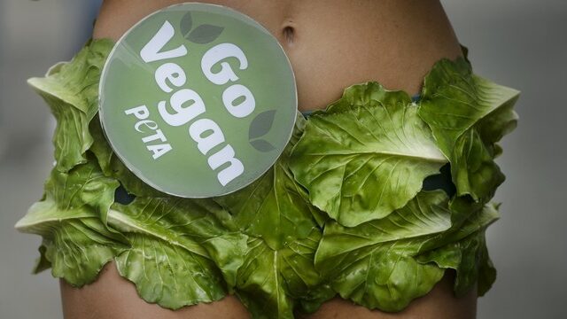 Στη φυλακή vegan που βανδάλισαν κρεοπωλεία