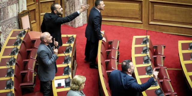 Στο κενό η προσπάθεια της Χρυσής Αυγής να αμαυρώσει την συζήτηση για τις γερμανικές οφειλές