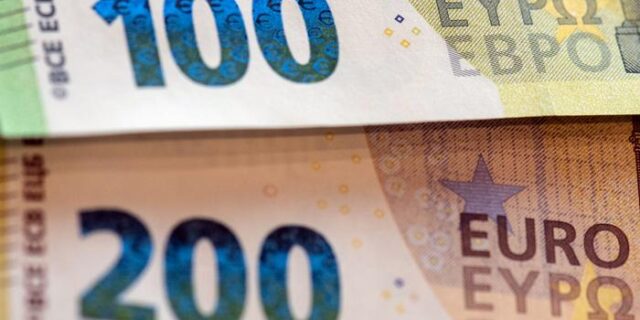 Αυτά είναι τα νέα χαρτονομίσματα 100 και 200 ευρώ – Πότε θα κυκλοφορήσουν