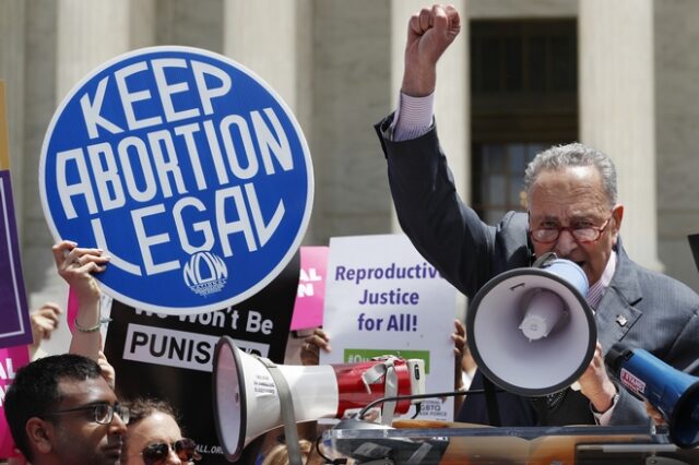 ΗΠΑ: Νεβάδα και Βερμόντ υιοθετούν νομοθεσίες που προστατεύουν το δικαίωμα στην άμβλωση