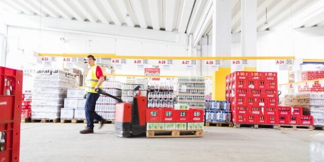 Η Coca-Cola Τρία Έψιλον πρωτοπορεί με τη χρήση Augmented Reality στη διαχείριση αποθήκης