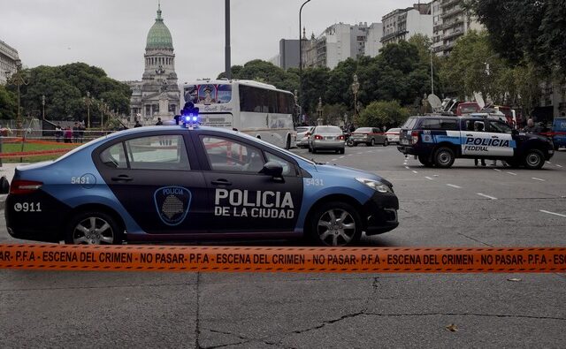 Αργεντινή: Μαφιόζικη επίθεση εναντίον βουλευτή και συμβούλου του στο κέντρο του Μπουένος Άιρες