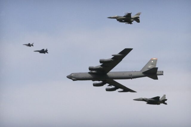 Παγκόσμια αγωνία για σύγκρουση ΗΠΑ – Ιράν: Αμερικανικά B-52 στο Κατάρ