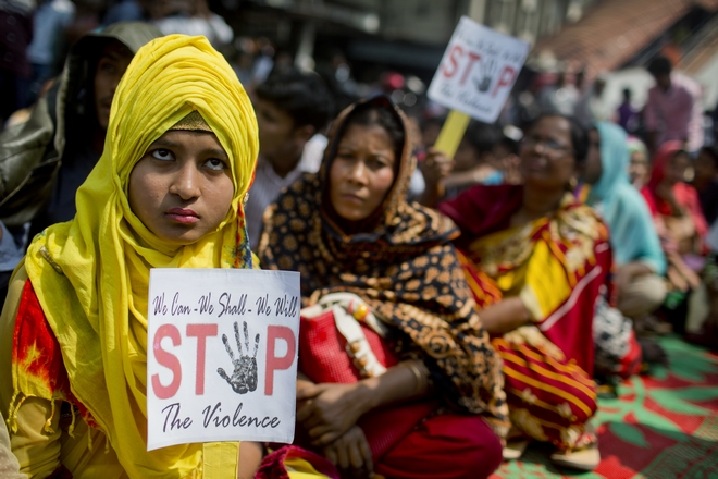 Μπανγκλαντές: Κατήγγειλε τον διευθυντή της σχολής για βιασμό και την έκαψαν ζωντανή