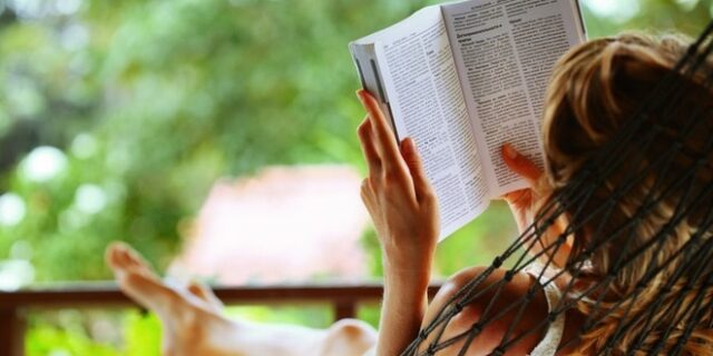 Τέσσερα facts για το διάβασμα που θα σε κάνουν να δεις τα πράγματα αλλιώς
